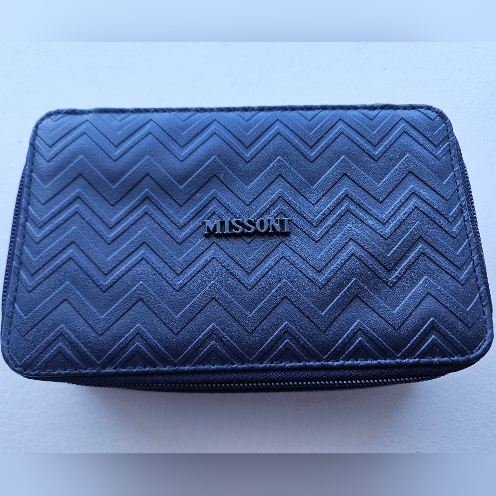 Missoni travel toiletries case